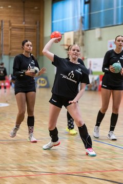 Bild 113 - wBJ SV Henstedt Ulzburg - HSG Holstein Kiel/Kronshagen : Ergebnis: 30:28